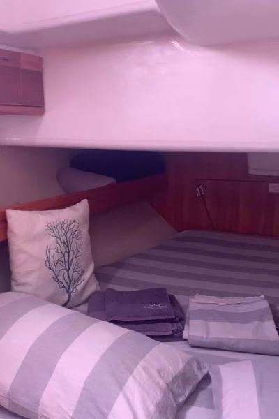 interni-della-barca-a-gonfie-vele653