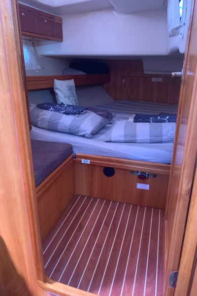 interni-della-barca-a-gonfie-vele654