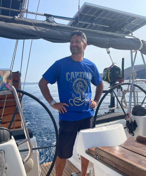 omar-enrica-a-gonfie-vele491